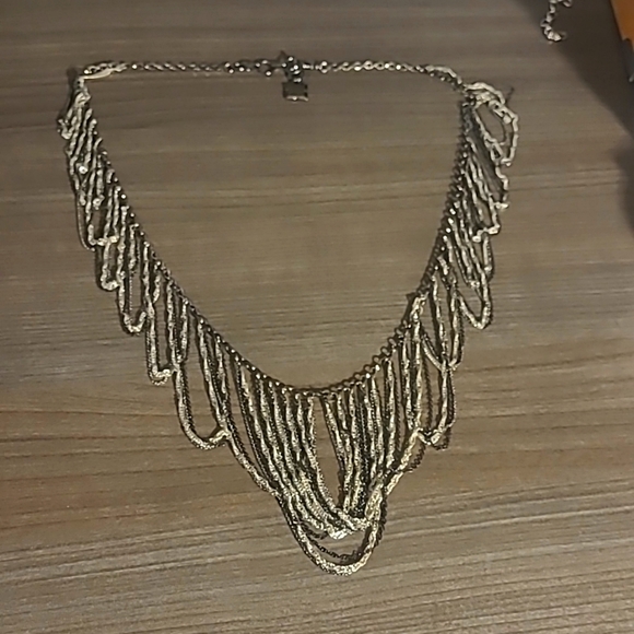 Necklace - Picture 1 of 3